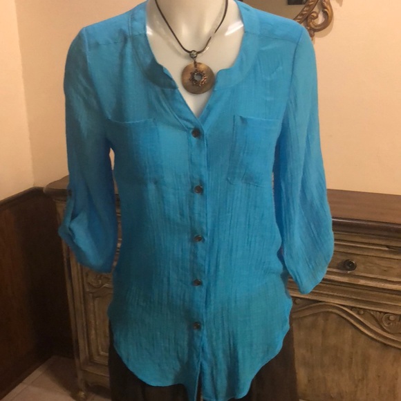 I.N. STUDIO Vibrant Dressy Top - Picture 1 of 3